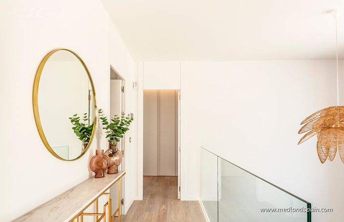 Image No.8-Villa de 4 chambres à vendre à Finestrat