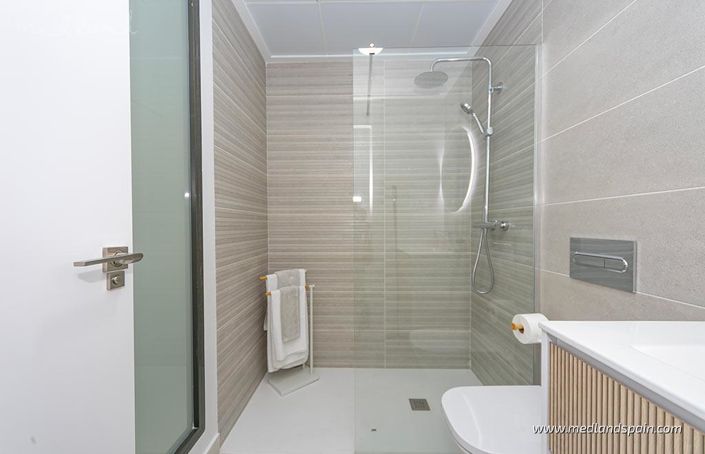 Image No.8-Appartement de 2 chambres à vendre à Torrevieja