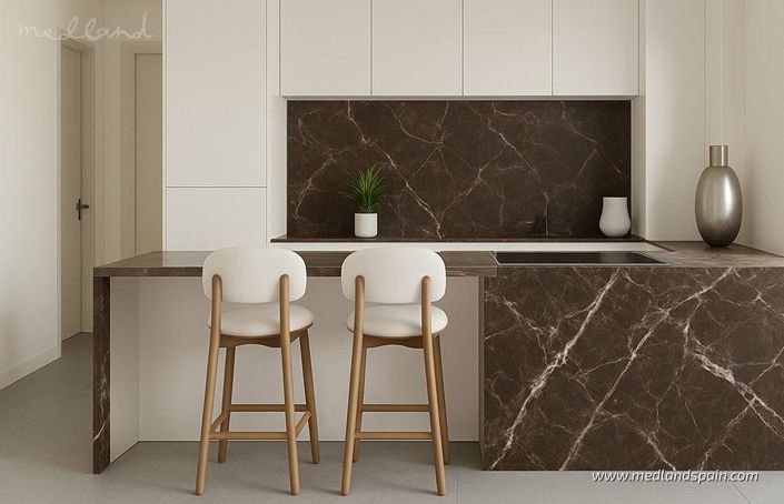 Image No.3-3 Bed Apartment for sale