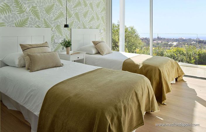 Image No.11-3 Bed Villa for sale