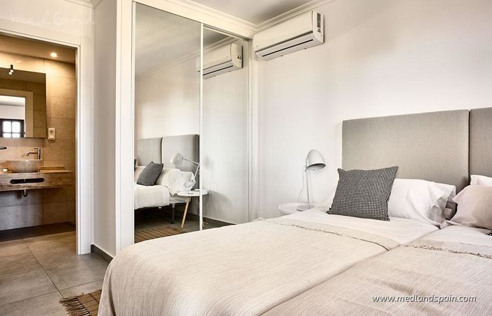 Image No.12-2 Bed Apartment for sale