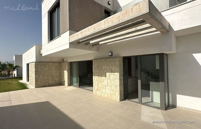 Image No.10-3 Bed Villa for sale