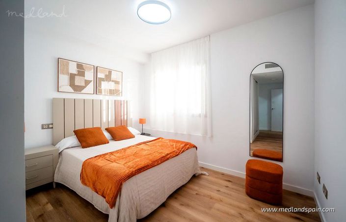 Image No.12-2 Bed Apartment for sale