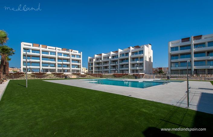 Image No.16-2 Bed Apartment for sale