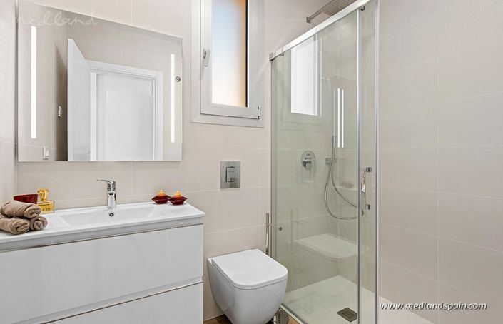 Image No.10-2 Bed Apartment for sale