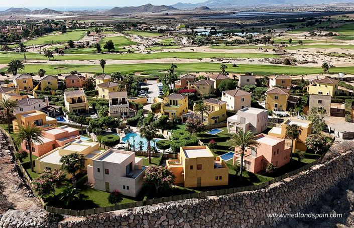 Image No.2-3 Bed Villa for sale