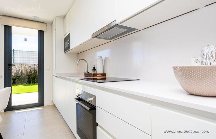 Image No.10-2 Bed Apartment for sale