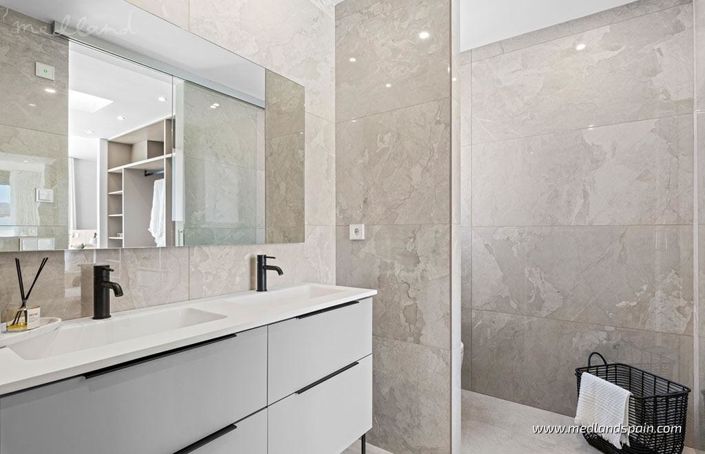 Image No.14-Villa de 4 chambres à vendre à Polop