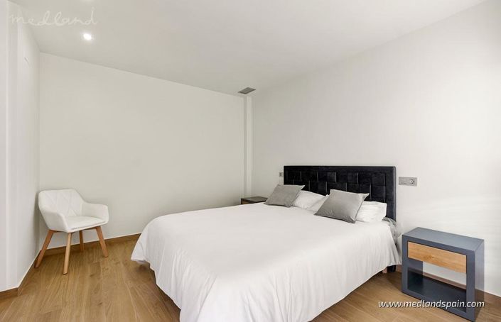 Image No.7-3 Bed Villa for sale