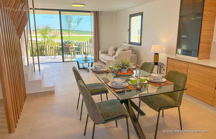 Image No.9-2 Bed Townhouse for sale