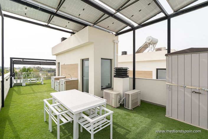 Image No.12-3 Bed Villa for sale