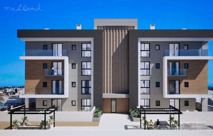 Image No.14-3 Bed Apartment for sale