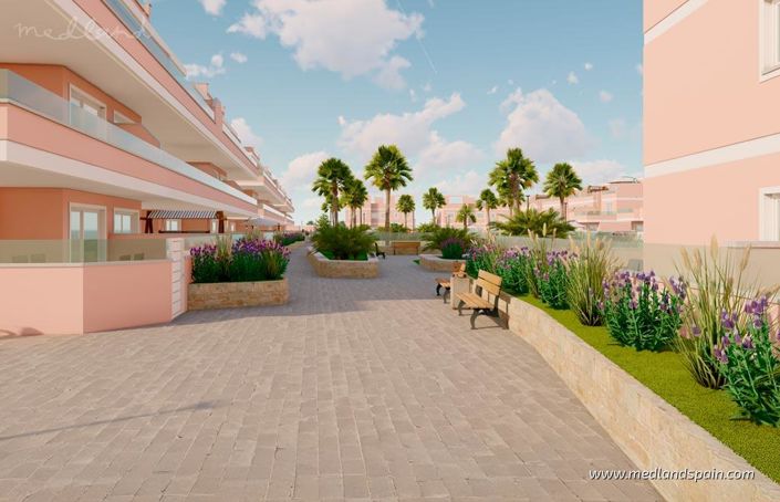 Image No.15-3 Bed Apartment for sale