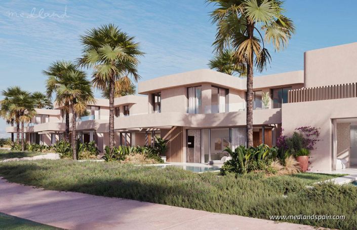 Image No.6-3 Bed Townhouse for sale