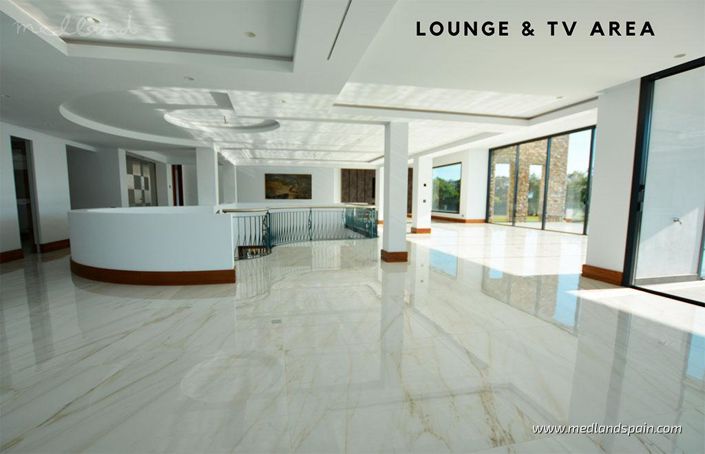 Image No.11-6 Bed Villa for sale