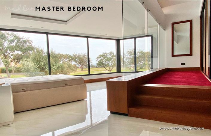 Image No.13-6 Bed Villa for sale