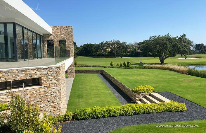 Image No.7-6 Bed Villa for sale