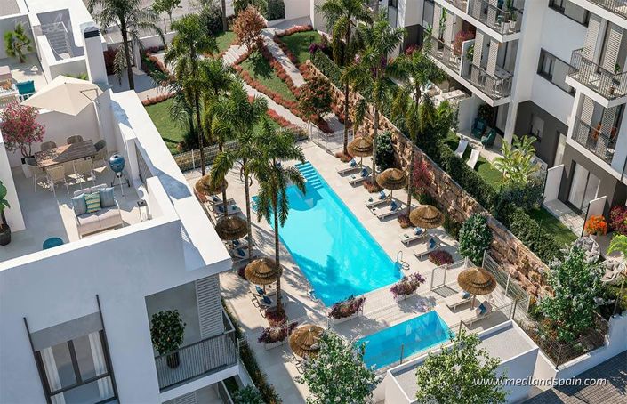 Image No.8-Appartement de 2 chambres à vendre à Estepona