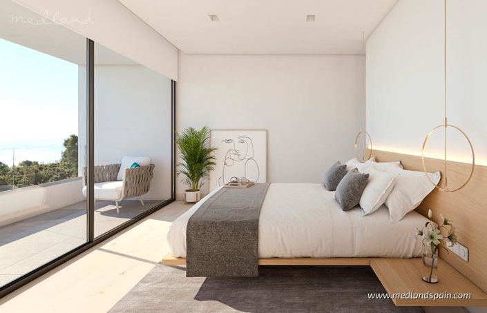 Image No.3-4 Bed Villa for sale