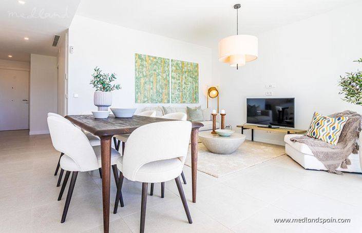 Image No.8-3 Bed Apartment for sale