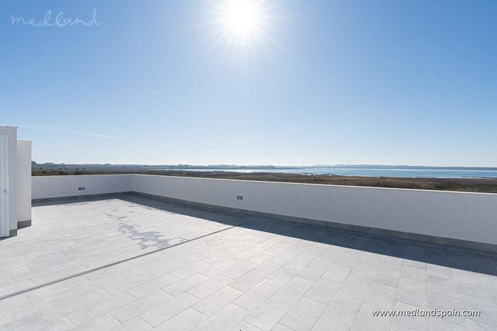 Image No.14-3 Bed Apartment for sale