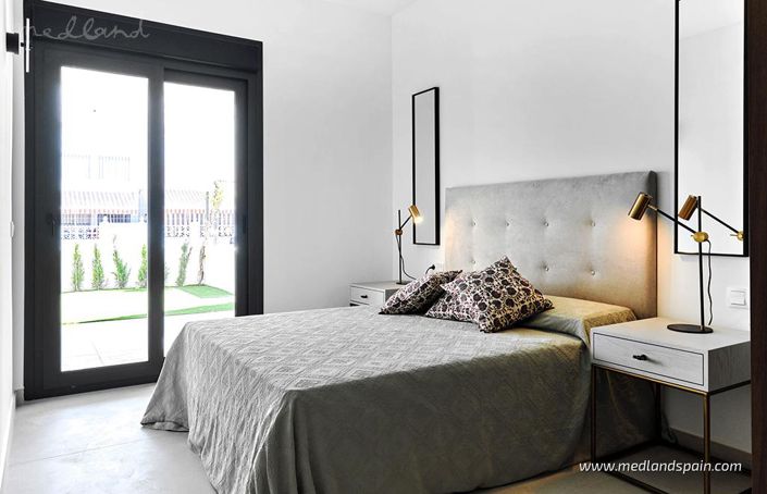 Image No.12-2 Bed Apartment for sale