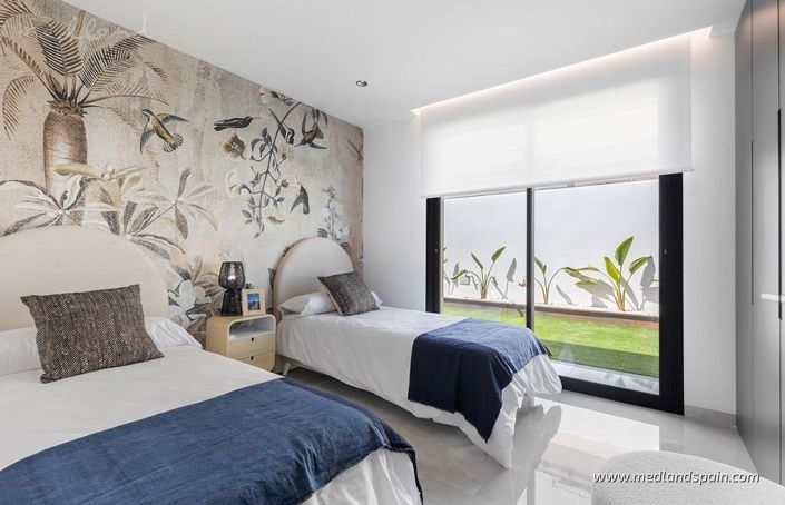 Image No.11-3 Bed Villa for sale