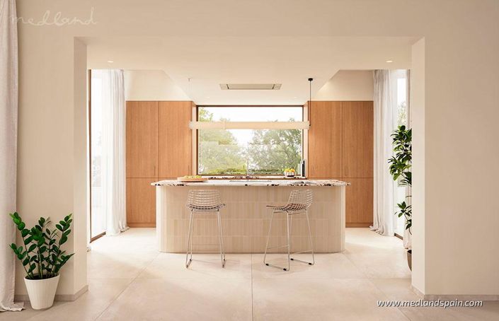 Image No.4-4 Bed Villa for sale