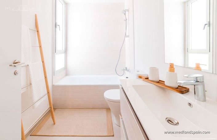 Image No.15-3 Bed Apartment for sale