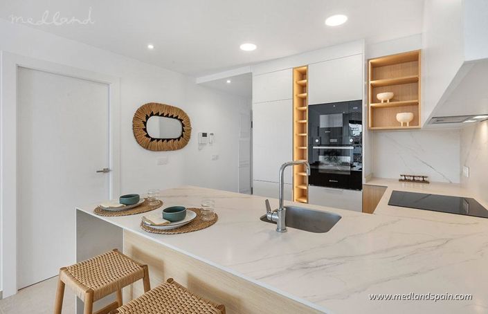 Image No.5-2 Bed Apartment for sale