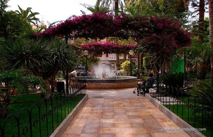 Image No.9-4 Bed Villa for sale