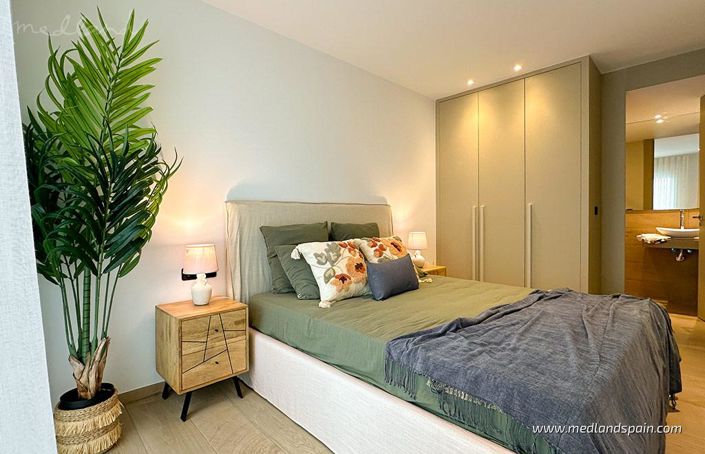 Image No.5-3 Bed Apartment for sale