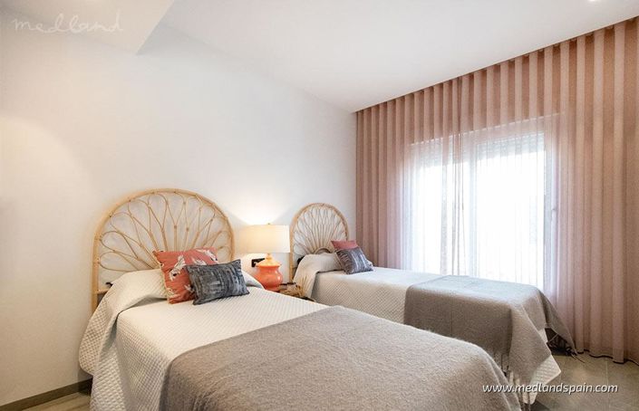 Image No.12-3 Bed Villa for sale