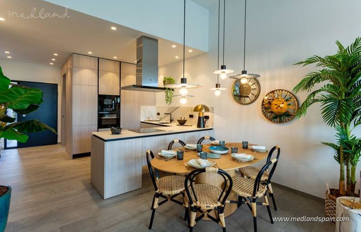 Image No.5-3 Bed Villa for sale