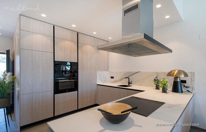 Image No.6-3 Bed Villa for sale