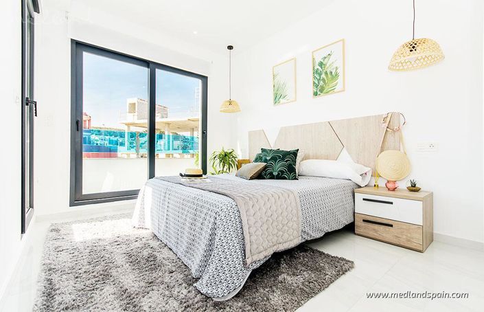 Image No.9-3 Bed Villa for sale