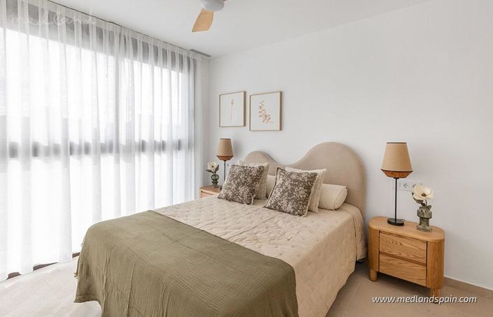 Image No.6-3 Bed Apartment for sale