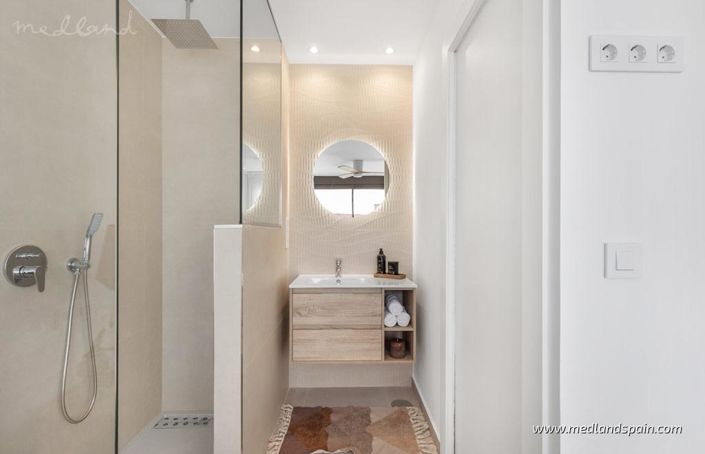 Image No.7-3 Bed Apartment for sale