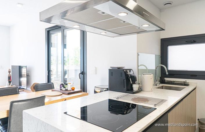 Image No.8-2 Bed Apartment for sale