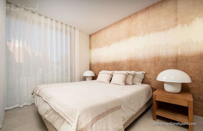 Image No.9-2 Bed Apartment for sale