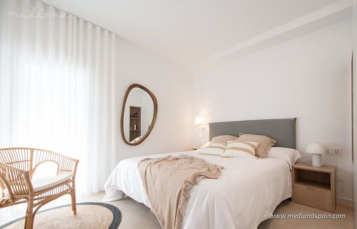 Image No.11-3 Bed Apartment for sale