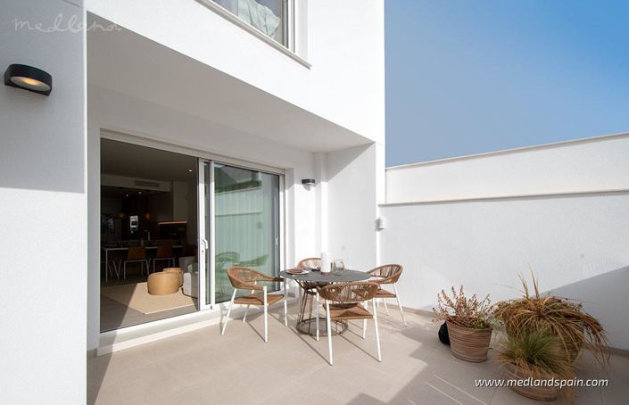 Image No.14-3 Bed Apartment for sale