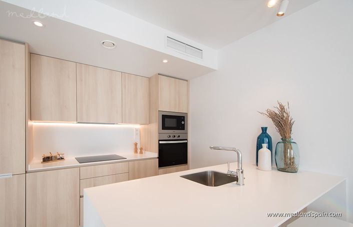 Image No.8-3 Bed Apartment for sale