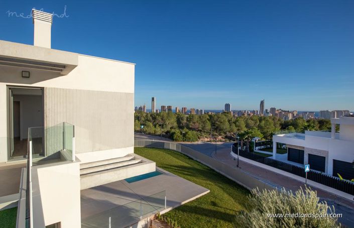 Image No.7-4 Bed Villa for sale