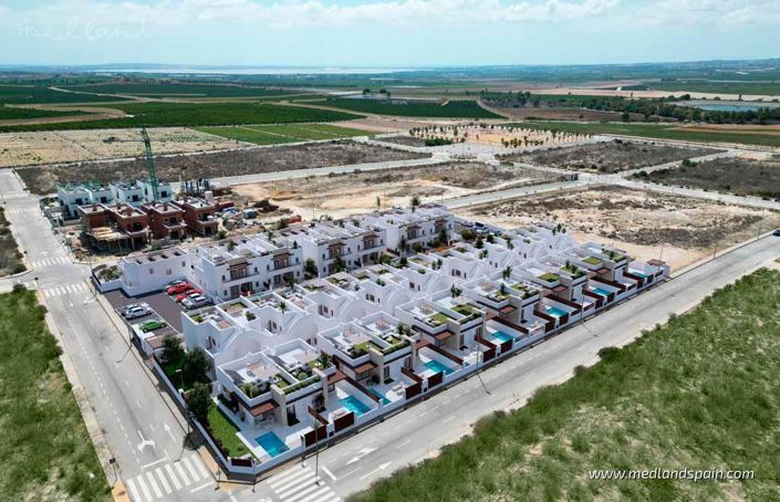 Image No.7-3 Bed Townhouse for sale