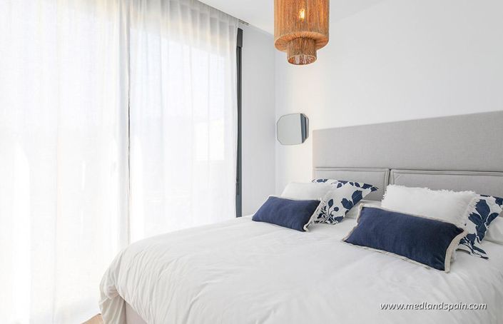 Image No.10-1 Bed Apartment for sale
