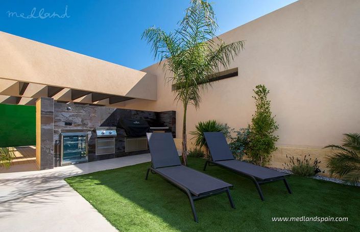 Image No.6-3 Bed Villa for sale