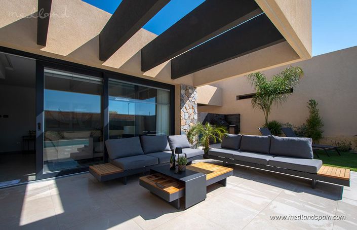 Image No.5-3 Bed Villa for sale