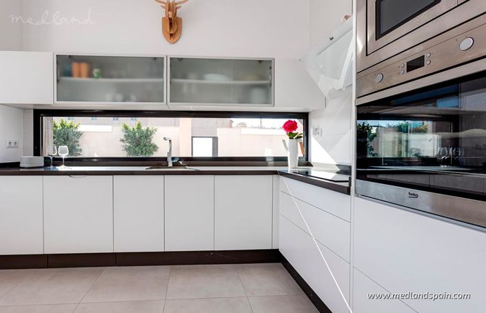 Image No.6-3 Bed Villa for sale