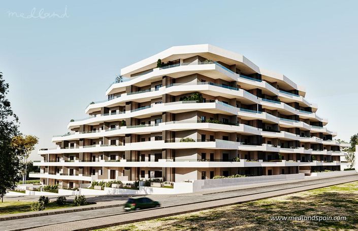 Image No.9-3 Bed Apartment for sale